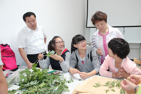 http://kjjt.bua.edu.cn/html/kjjt/kjjt_40/20140611195844930779604/50141402487787759.jpg