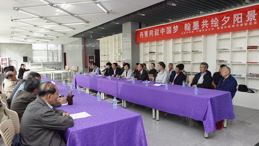 农学院脫毛农麓贸脢榛伮捗活动.jpg